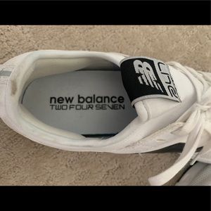 New Balance men’s tennis shoes